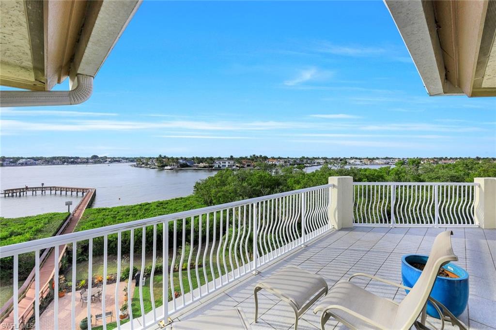 ADMIRALS WATCH - Residential