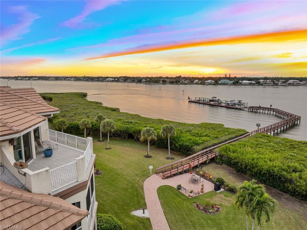 ADMIRALS WATCH - Residential