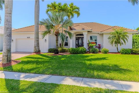 1633 Barbarosa CT MARCO ISLAND FL 34145
