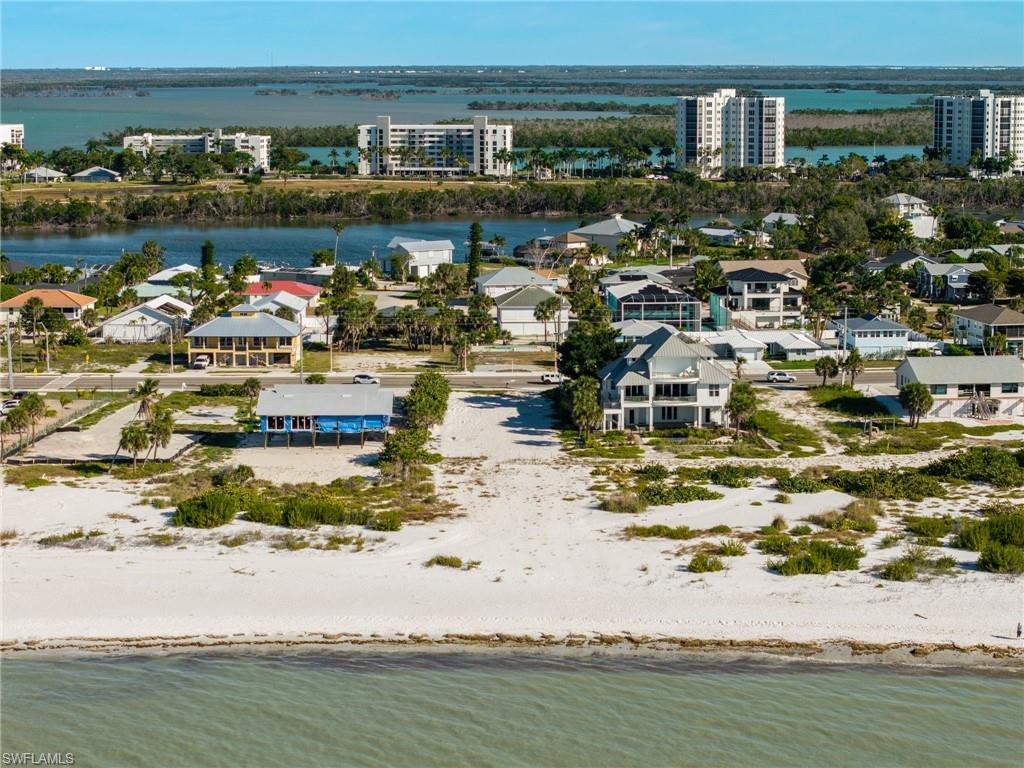 LAGUNA SHORES - Land