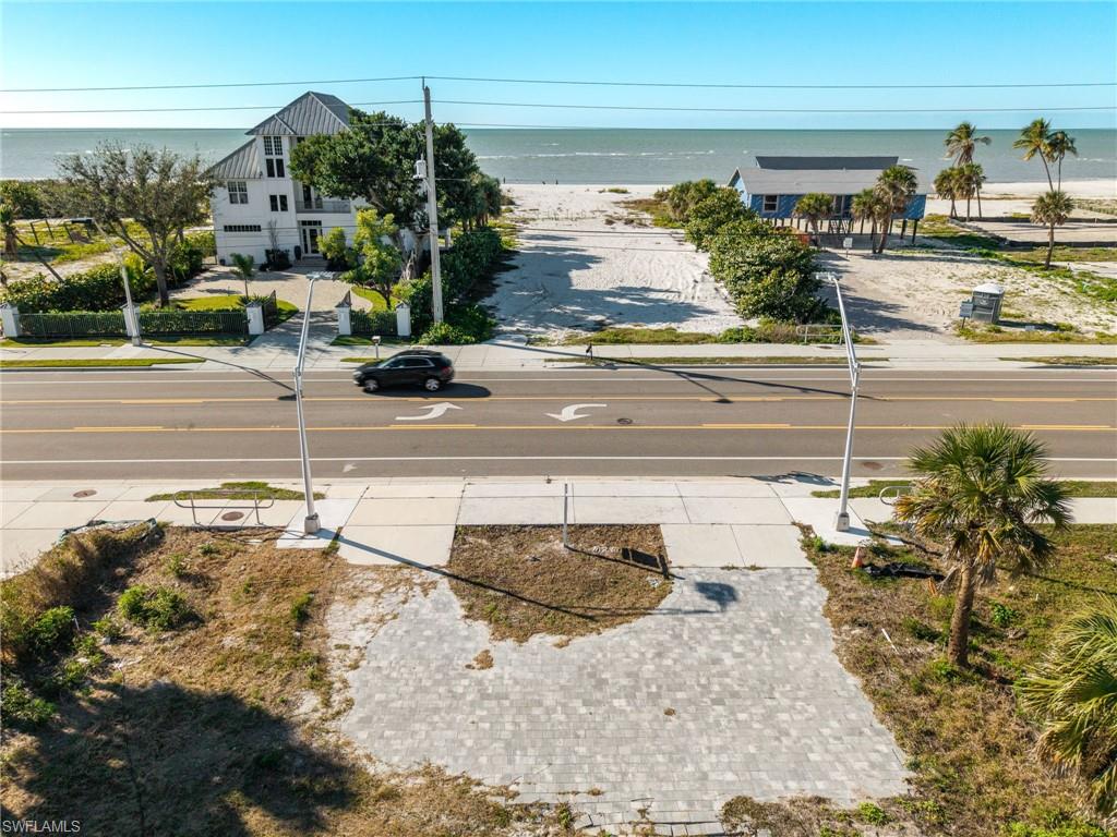 LAGUNA SHORES - Land