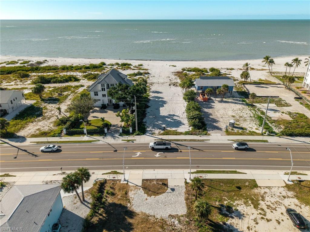 LAGUNA SHORES - Land