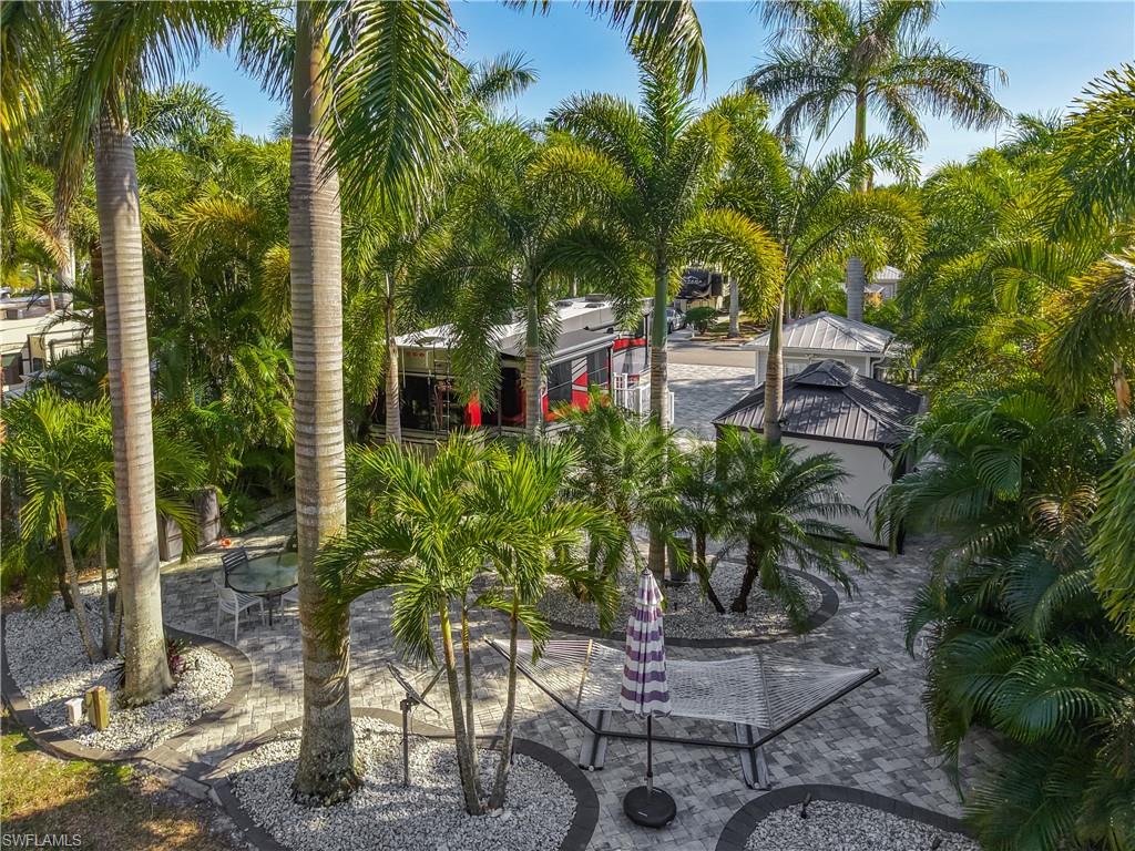 CYPRESS WOODS RV RESORT - Land