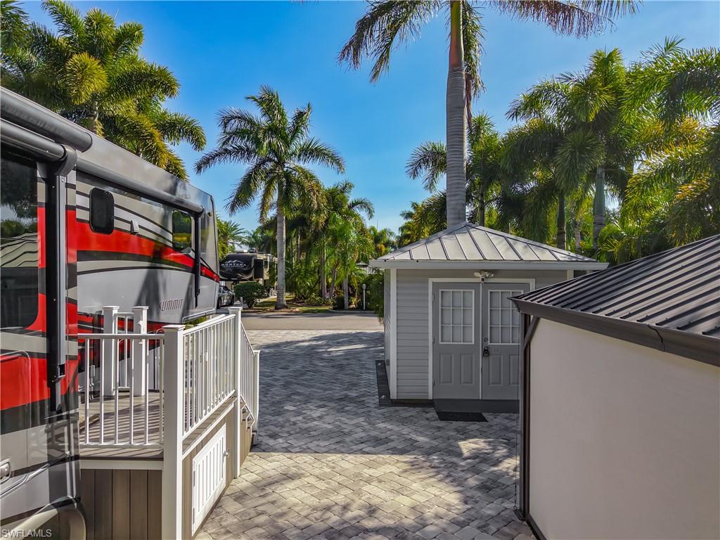 CYPRESS WOODS RV RESORT - Land