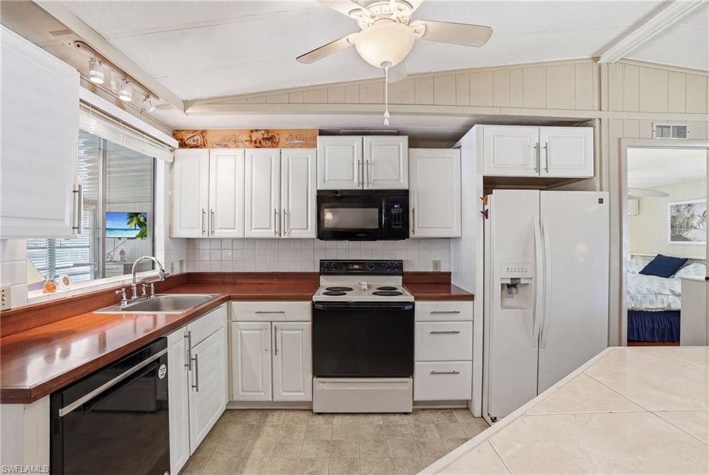 IMPERIAL BONITA ESTATES - Residential