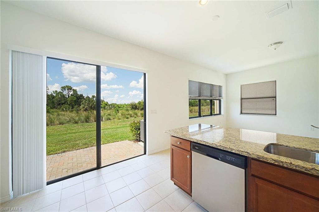 COQUINA AT MAPLE RIDGE - Residential