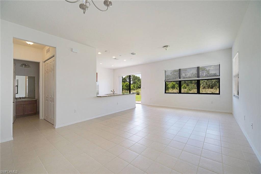 COQUINA AT MAPLE RIDGE - Residential