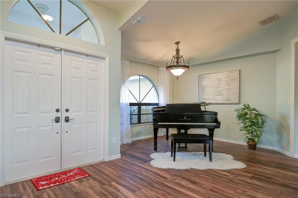 CALUSA WOODS - Residential