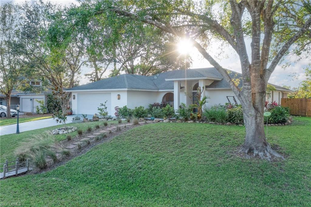 CALUSA WOODS - Residential