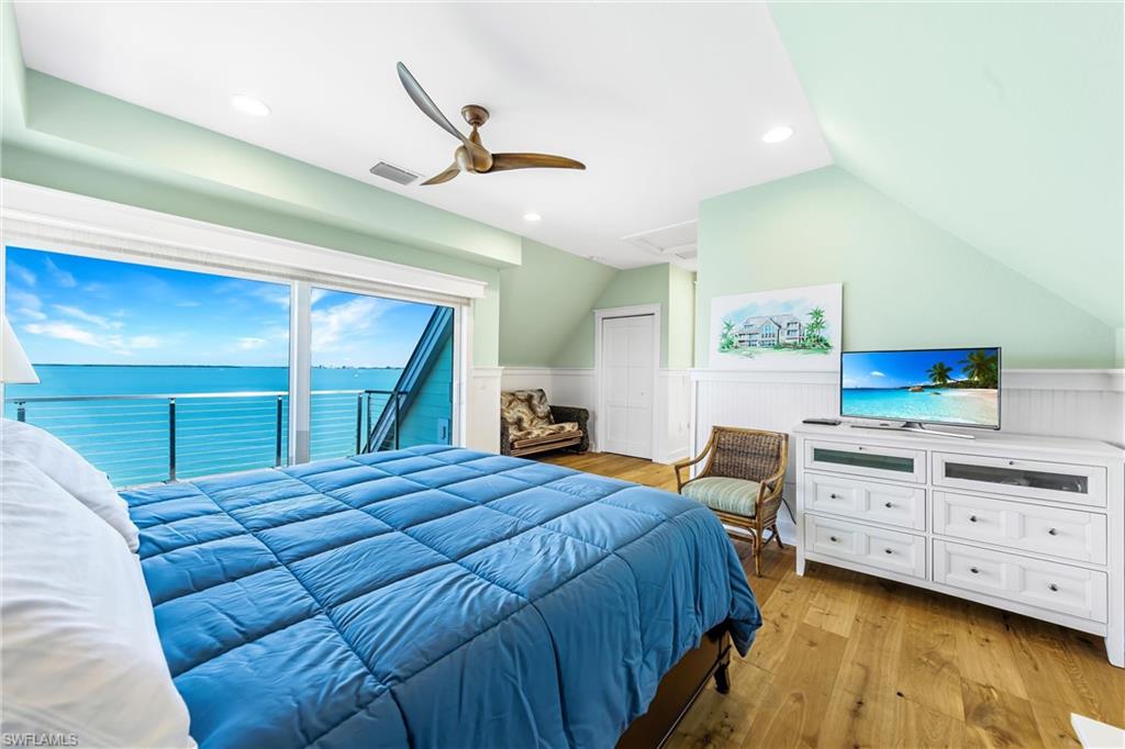 SANIBEL ISLES - Residential