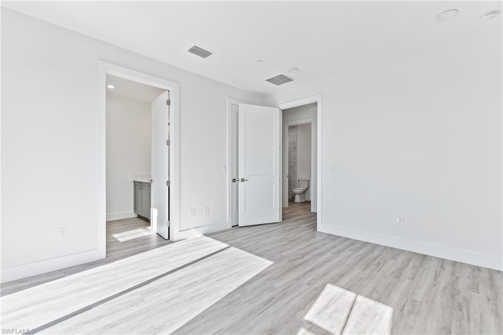 CAPE HARBOUR - Residential