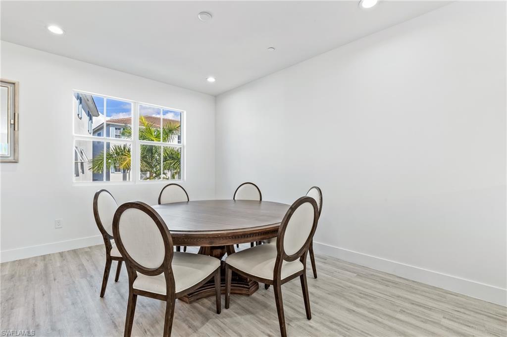 CAPE HARBOUR - Residential