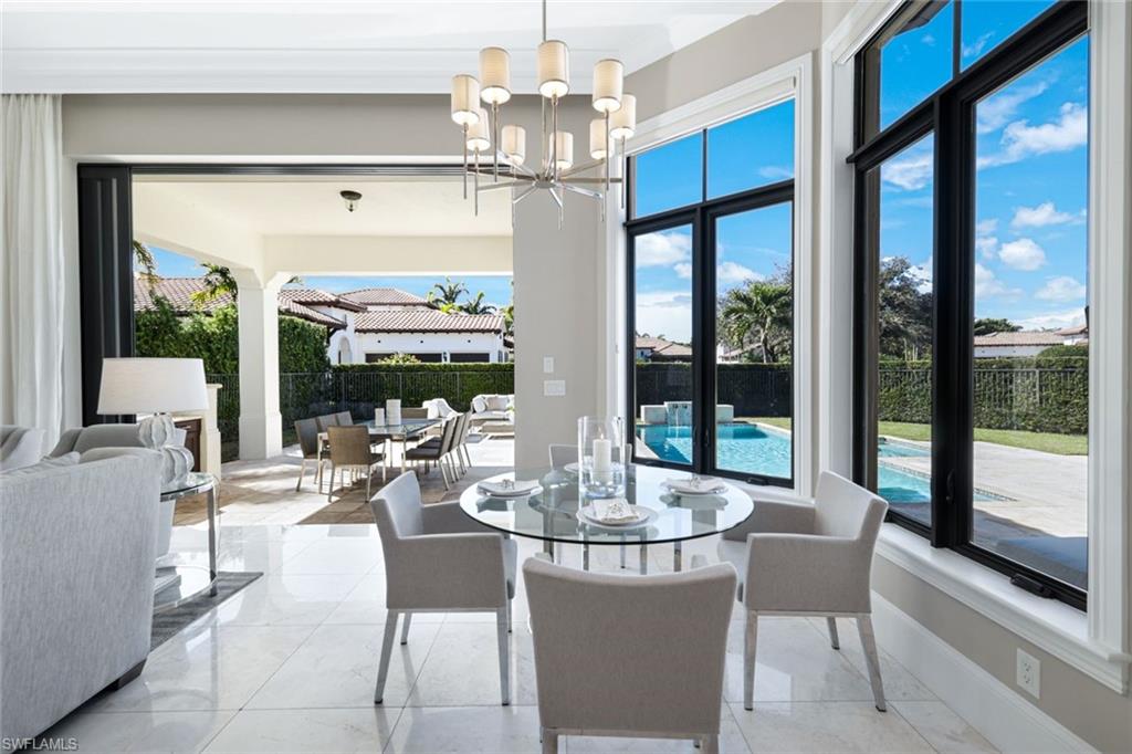 TRADITIONS - Residential