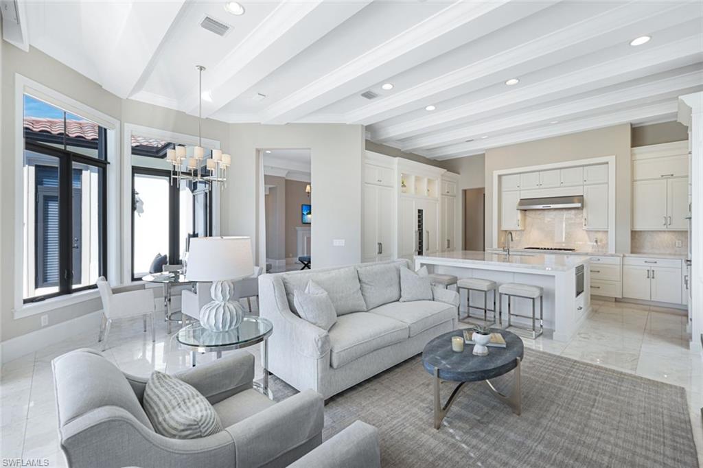 TRADITIONS - Residential