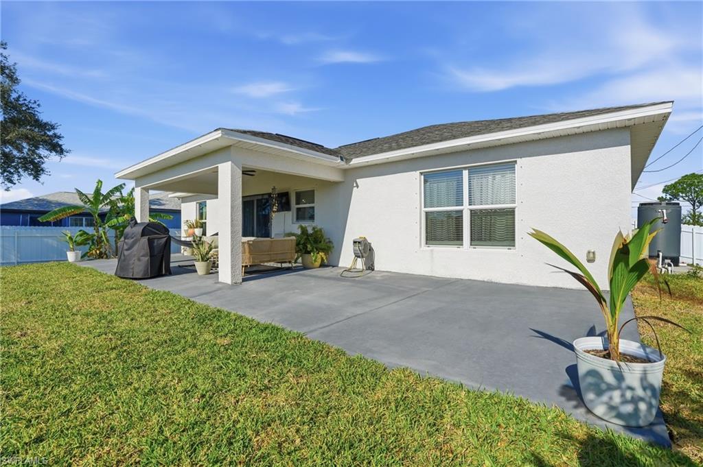 CAPE CORAL - Residential