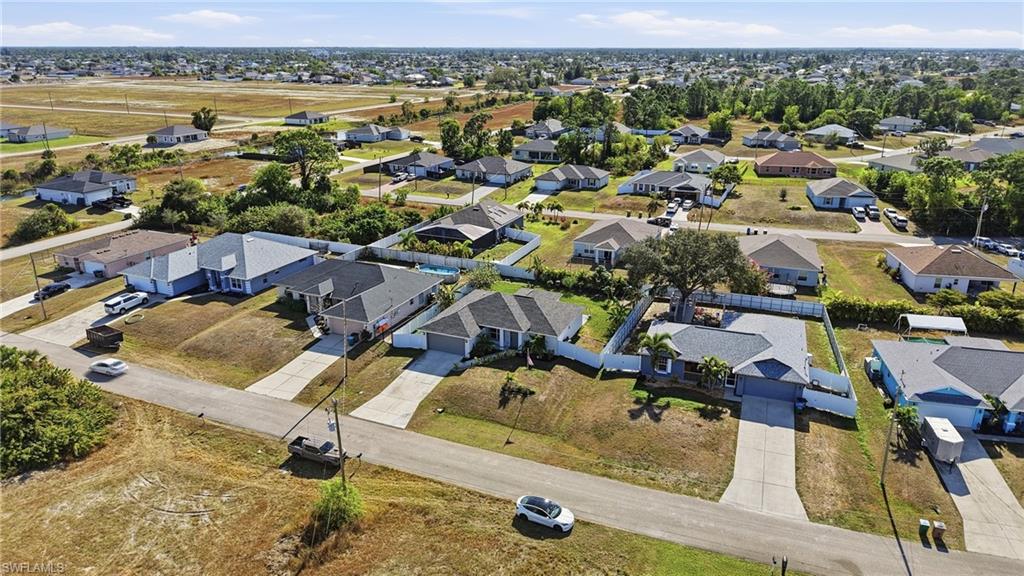 CAPE CORAL - Residential