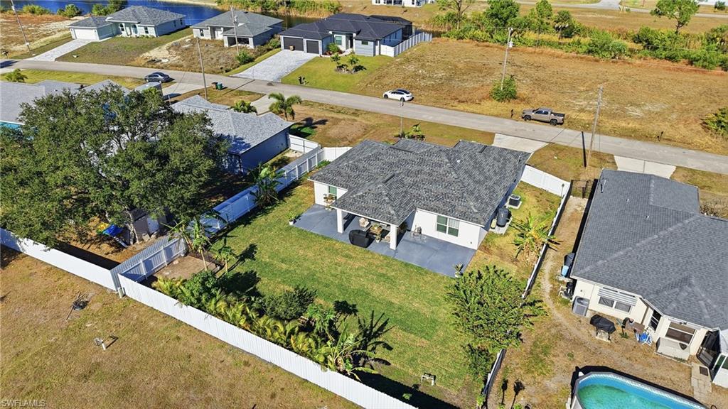 CAPE CORAL - Residential