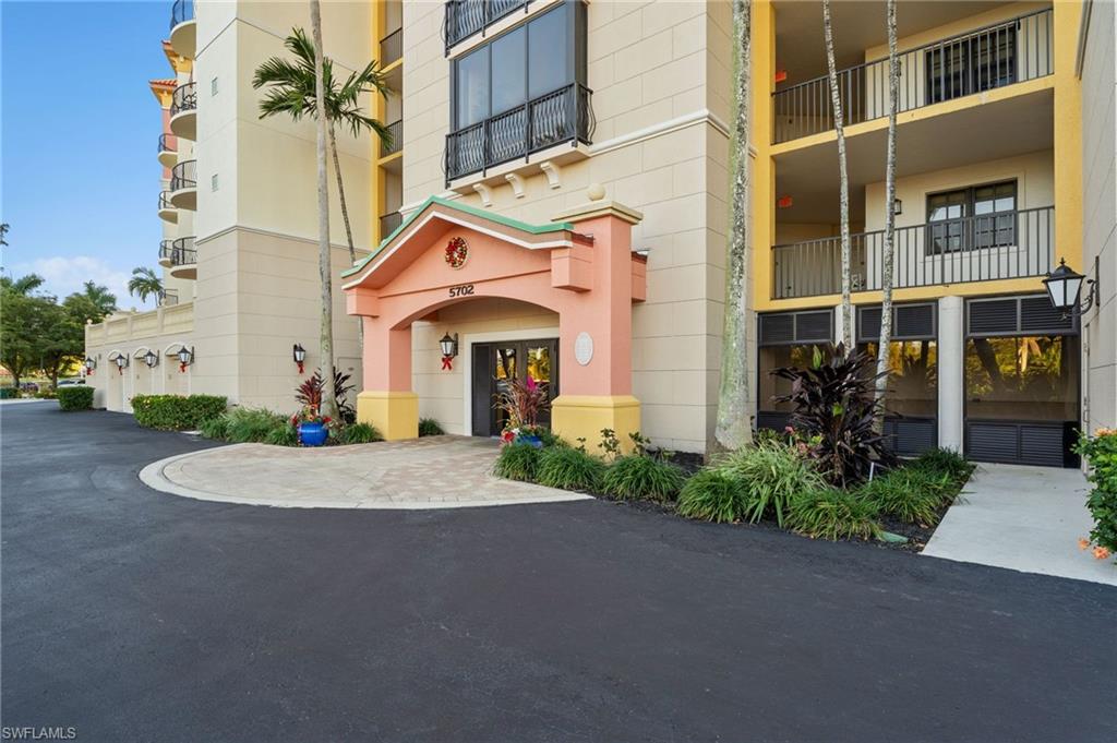 CAPE HARBOUR - Residential