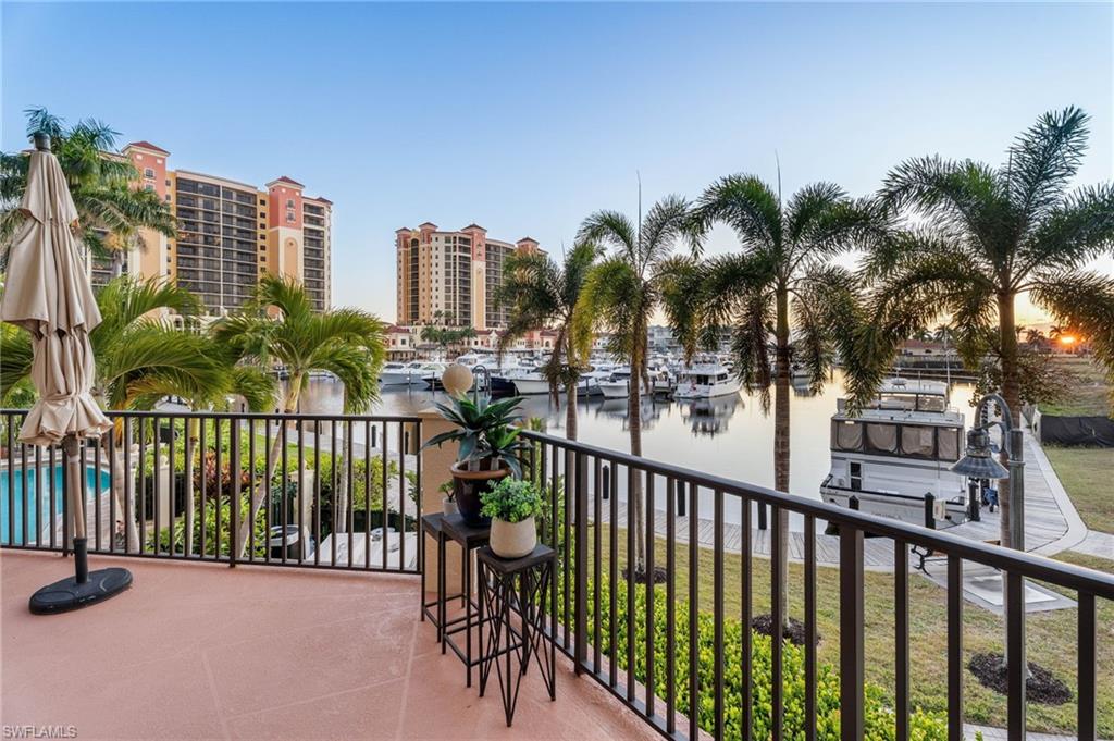 CAPE HARBOUR - Residential