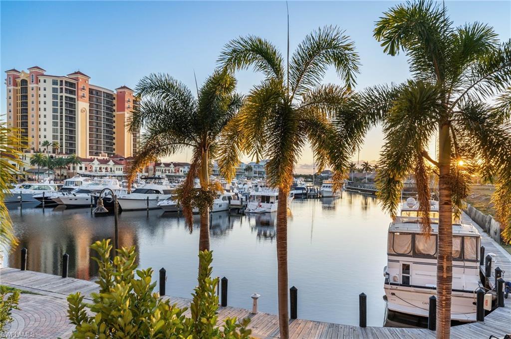 CAPE HARBOUR - Residential