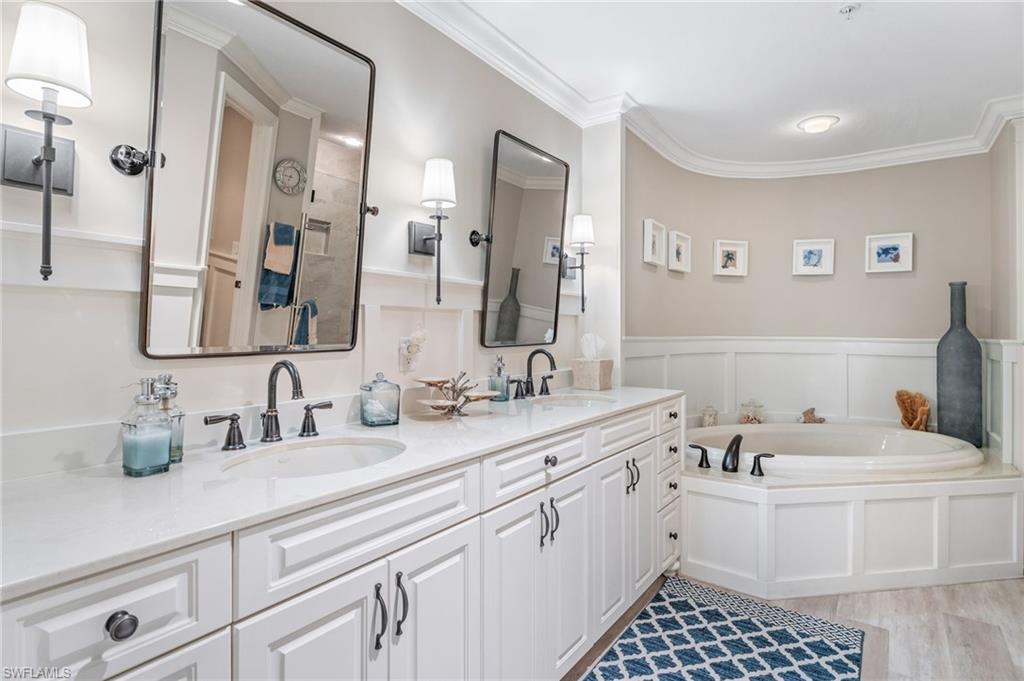 CAPE HARBOUR - Residential