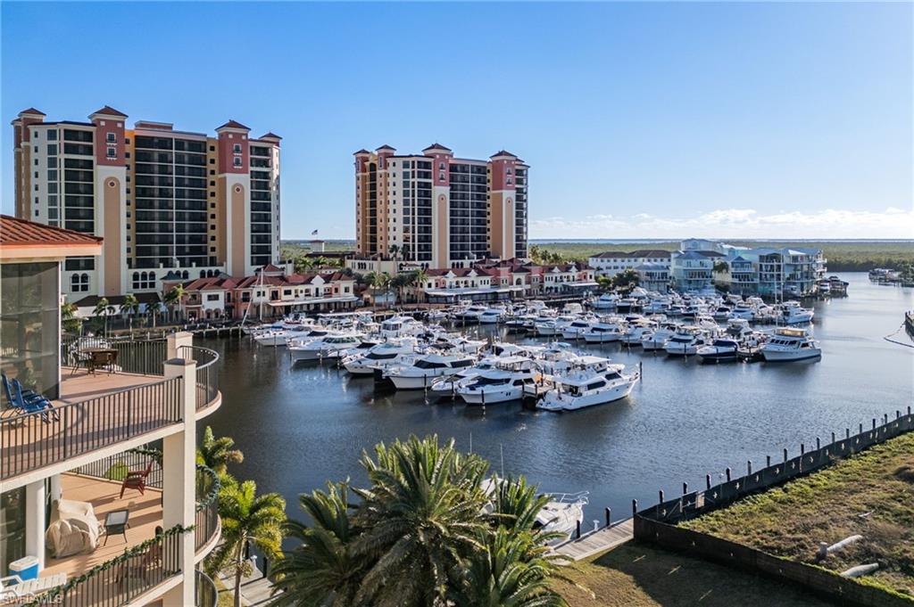 CAPE HARBOUR - Residential