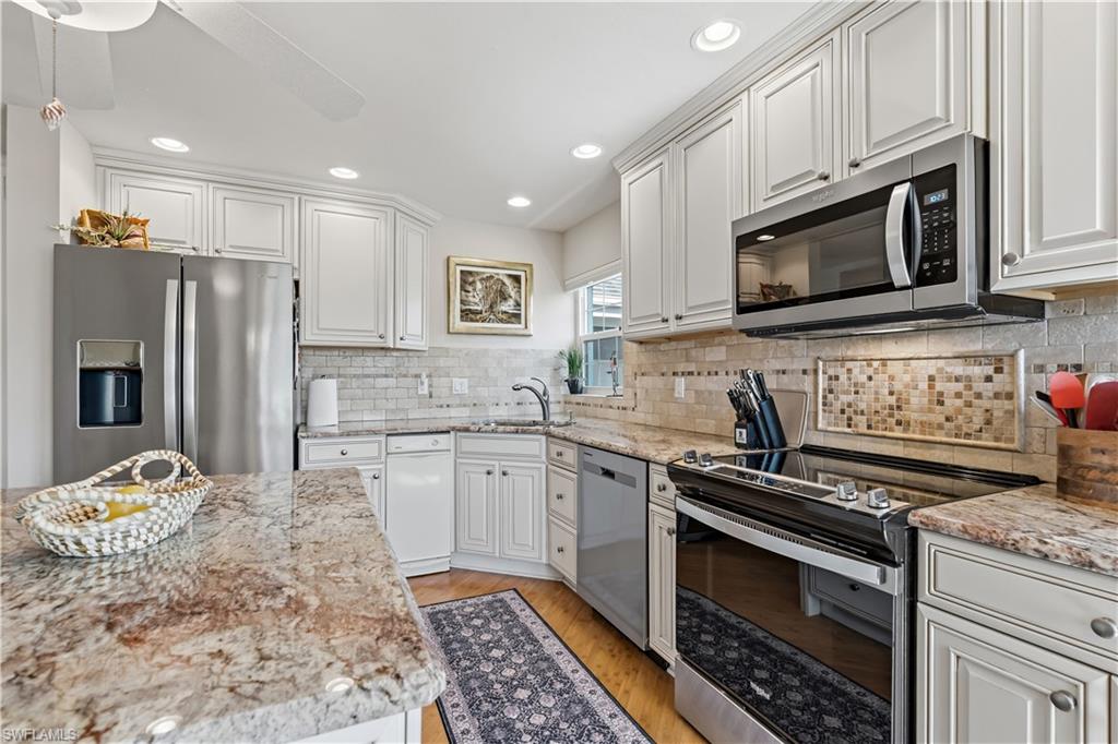 FAIRWAY WOODS AT THE FOREST - Residential