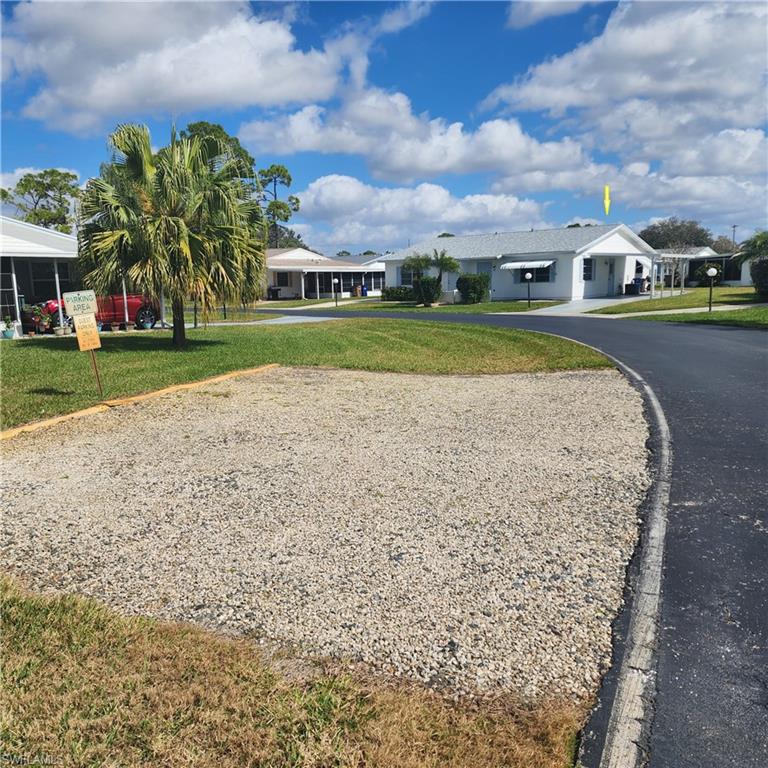 PINEWOOD CONDOMINIUM - Residential