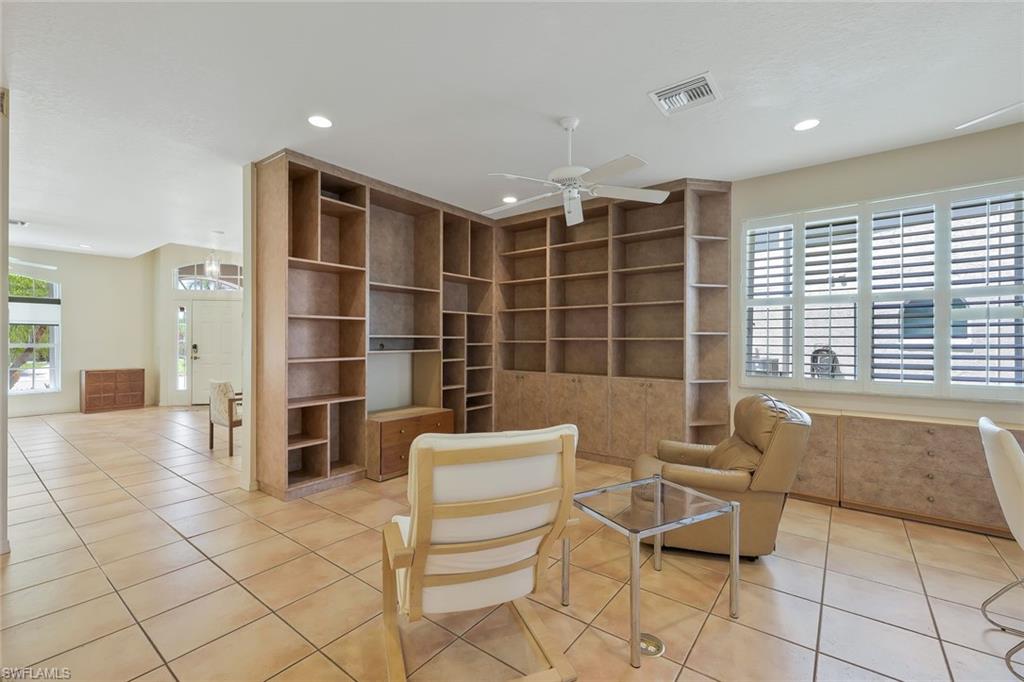 EMERALD COVE - Residential