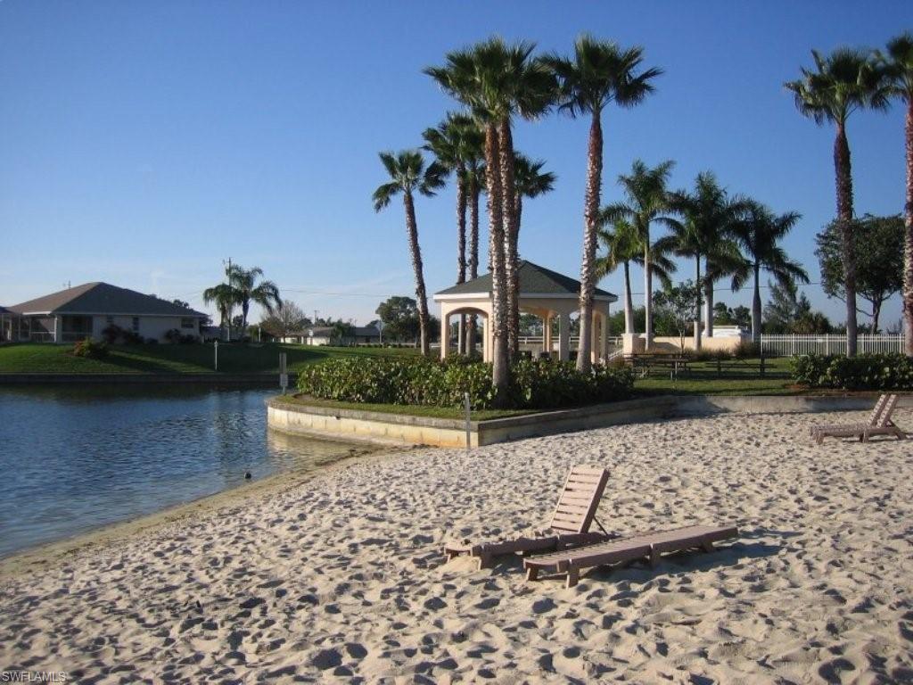 EMERALD COVE - Residential