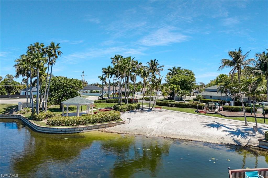 EMERALD COVE - Residential