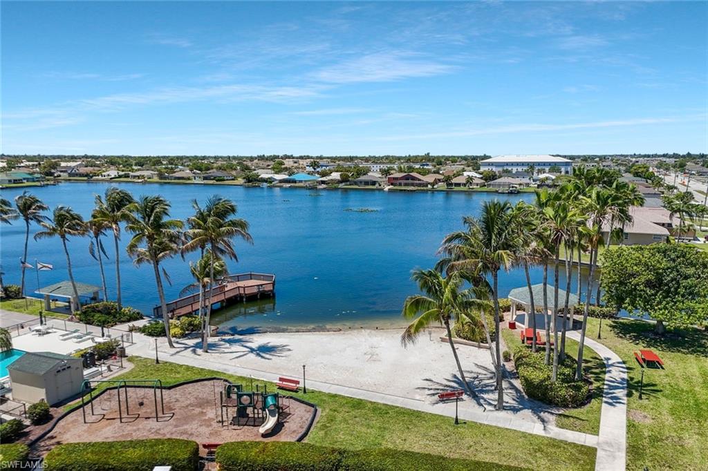 EMERALD COVE - Residential