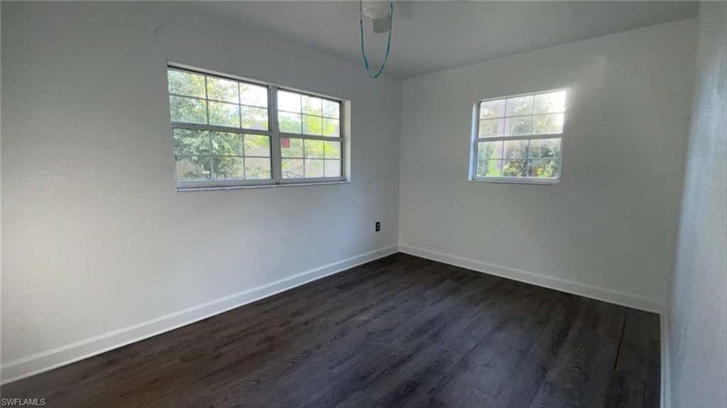 SANTA ANNA PARK - Residential Lease