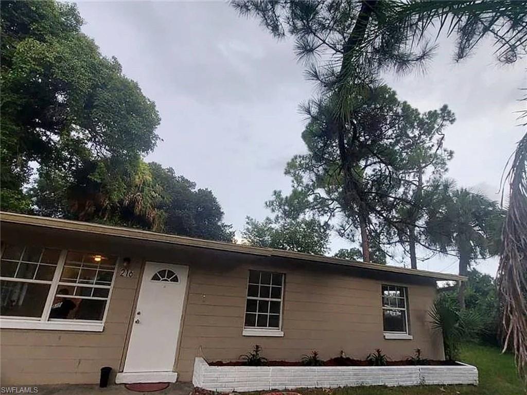 SANTA ANNA PARK - Residential Lease