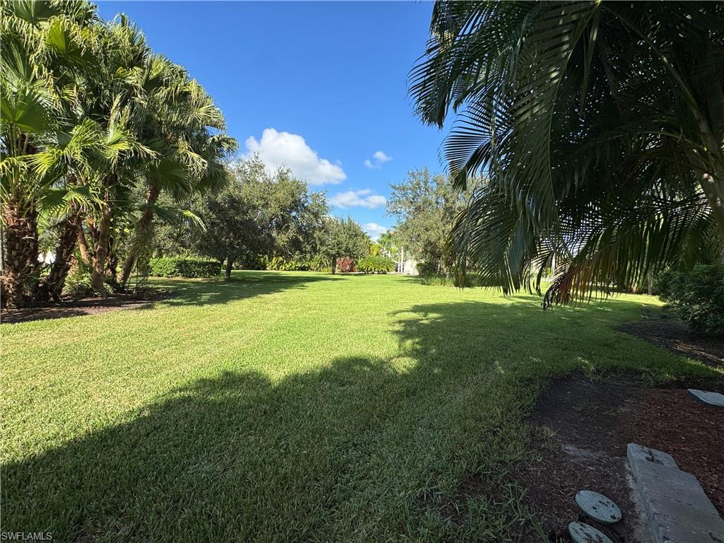 RIVERBEND MOTORCOACH RESORT - Land