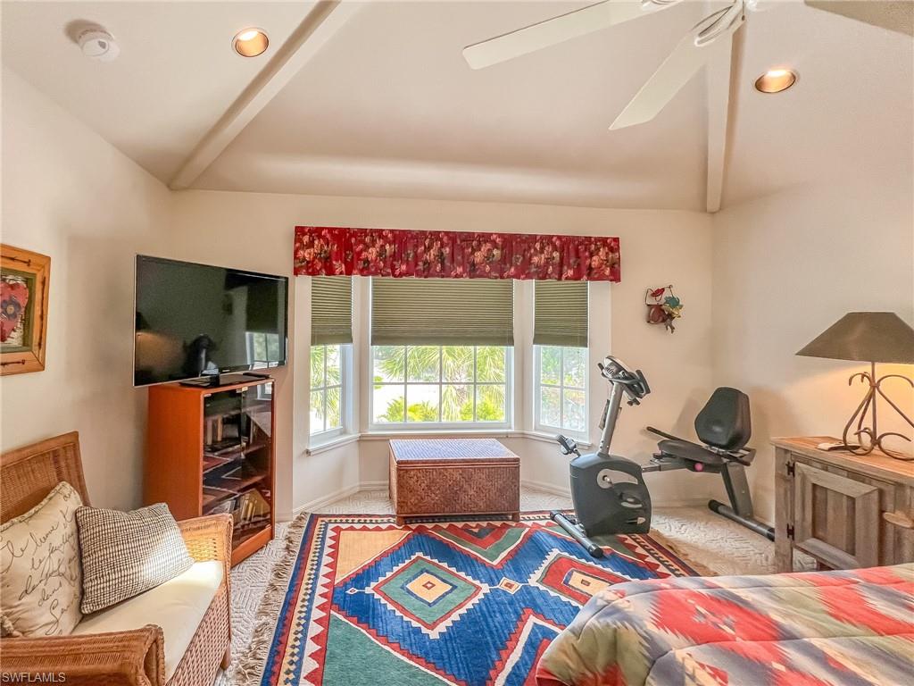 JOSE'S HIDEAWAY - Residential