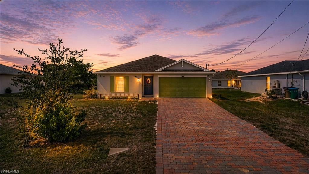 CAPE CORAL - Residential