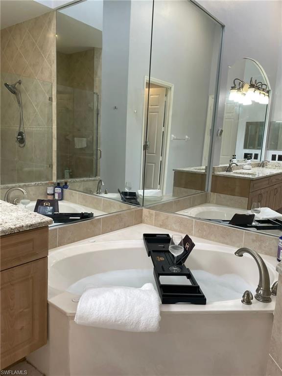 HUNTINGTON LAKES - Residential