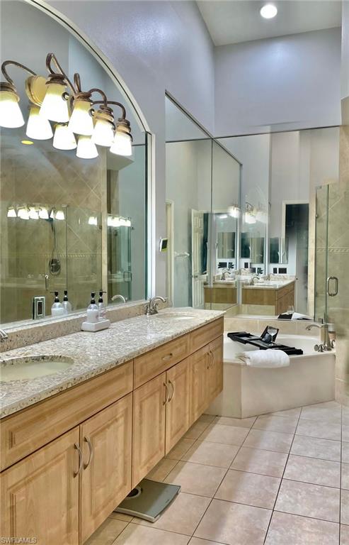 HUNTINGTON LAKES - Residential