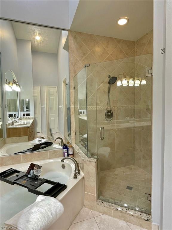 HUNTINGTON LAKES - Residential