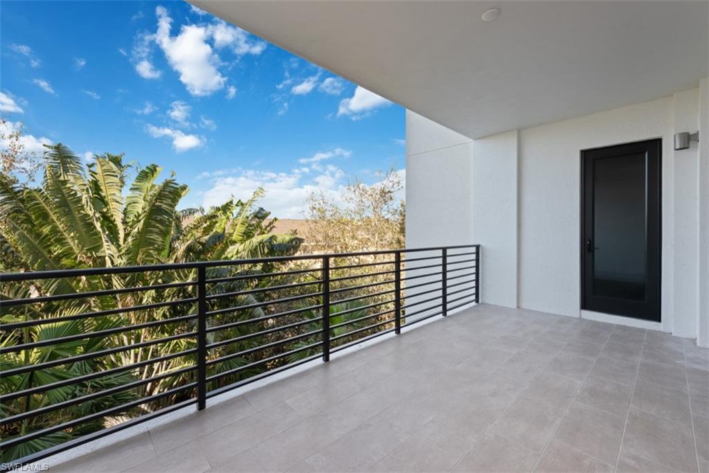 ELEVEN ELEVEN CENTRAL - Residential Lease