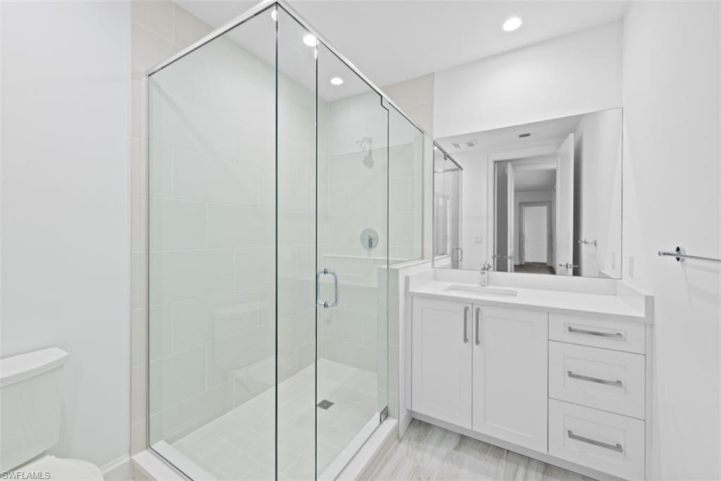 ELEVEN ELEVEN CENTRAL - Residential Lease