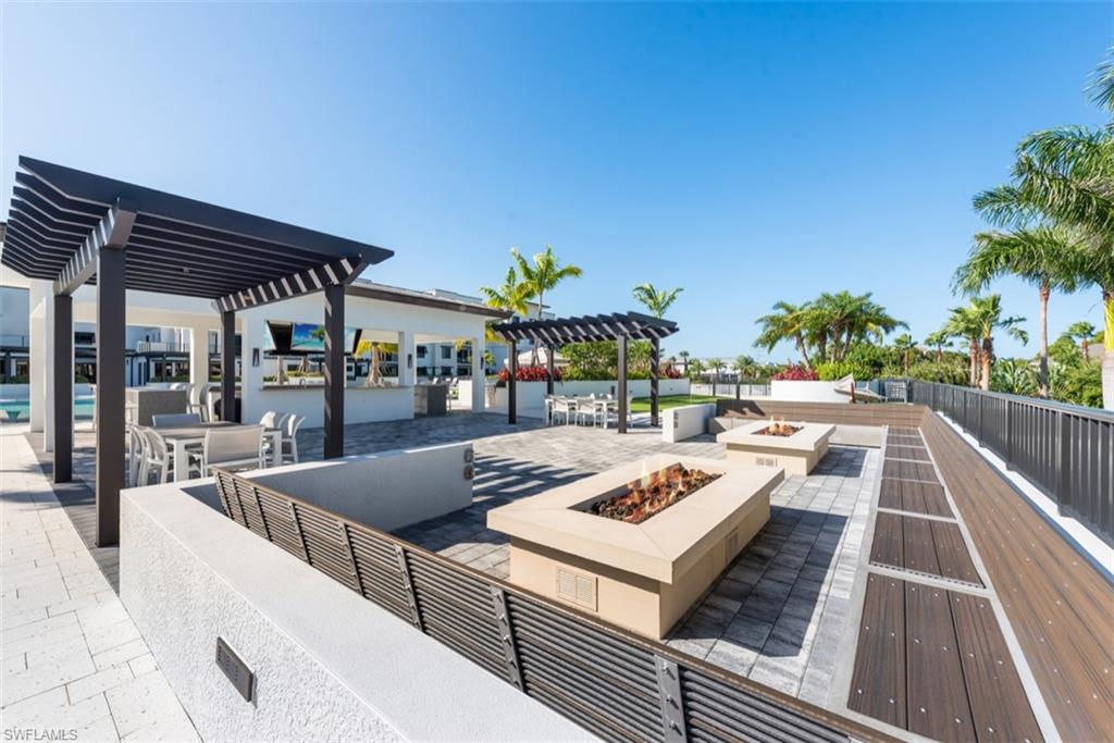 ELEVEN ELEVEN CENTRAL - Residential Lease