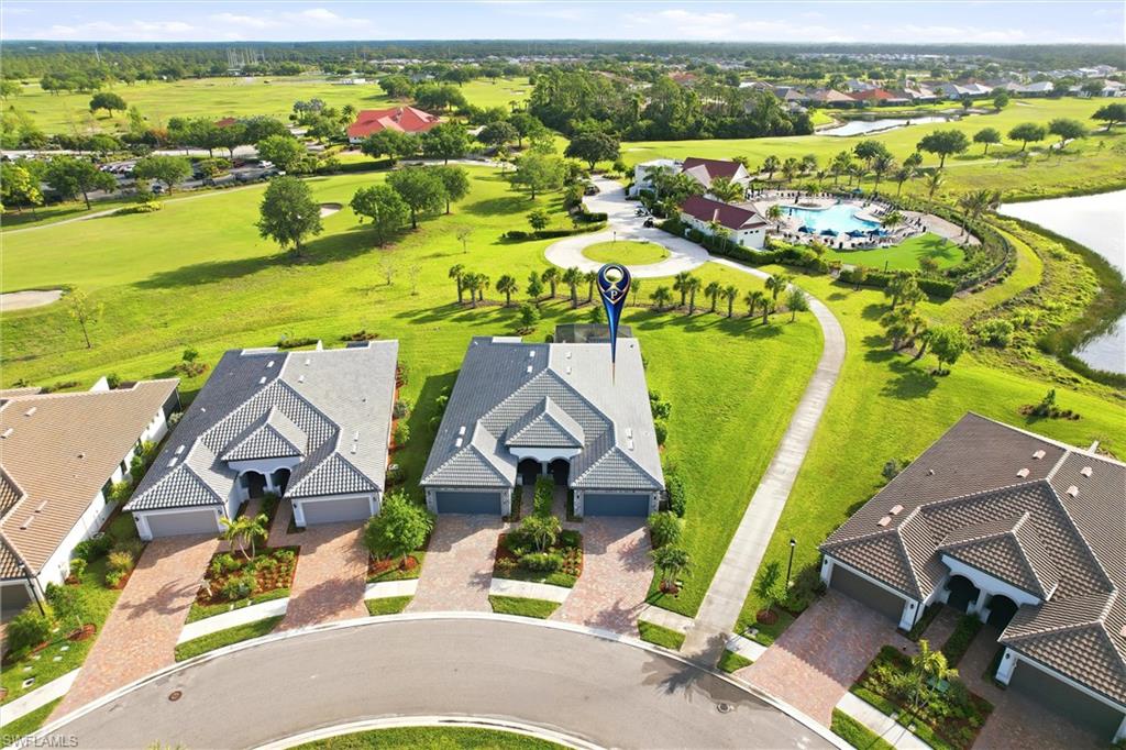 COUNTRY CLUB - Residential