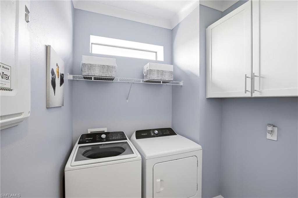 COUNTRY CLUB - Residential