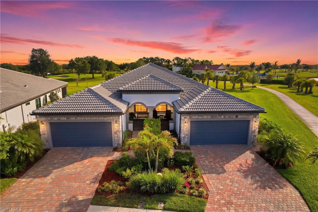 COUNTRY CLUB - Residential