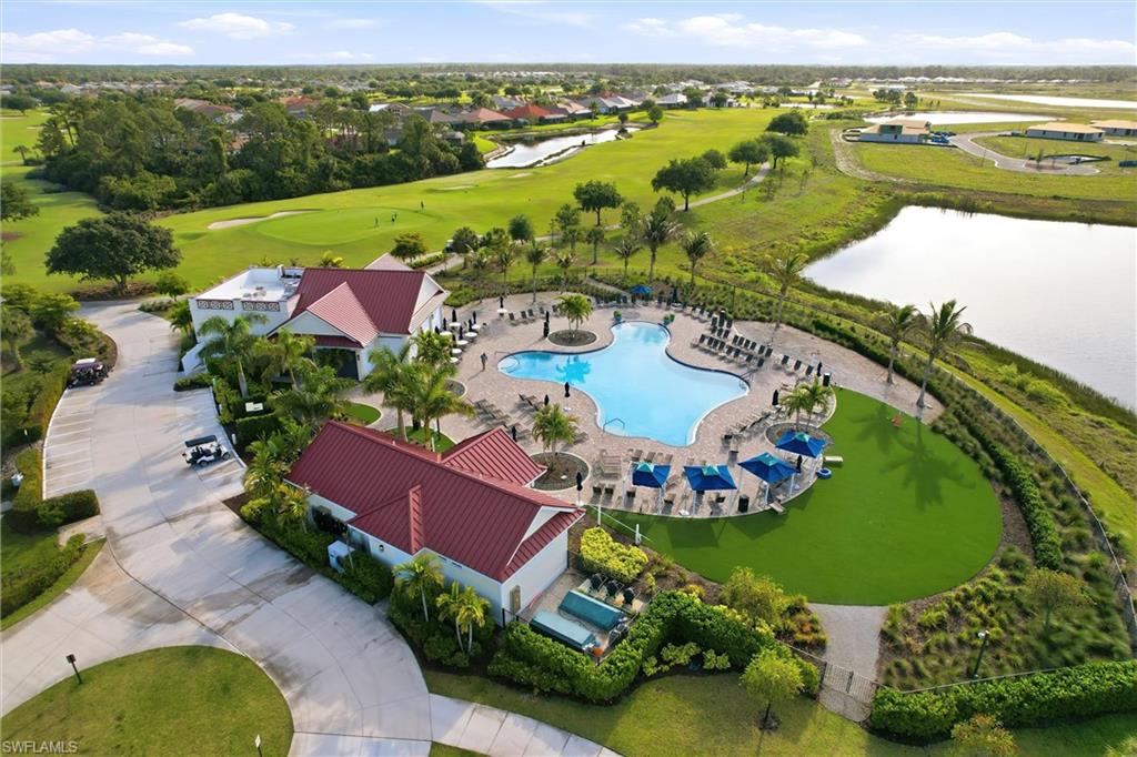 COUNTRY CLUB - Residential