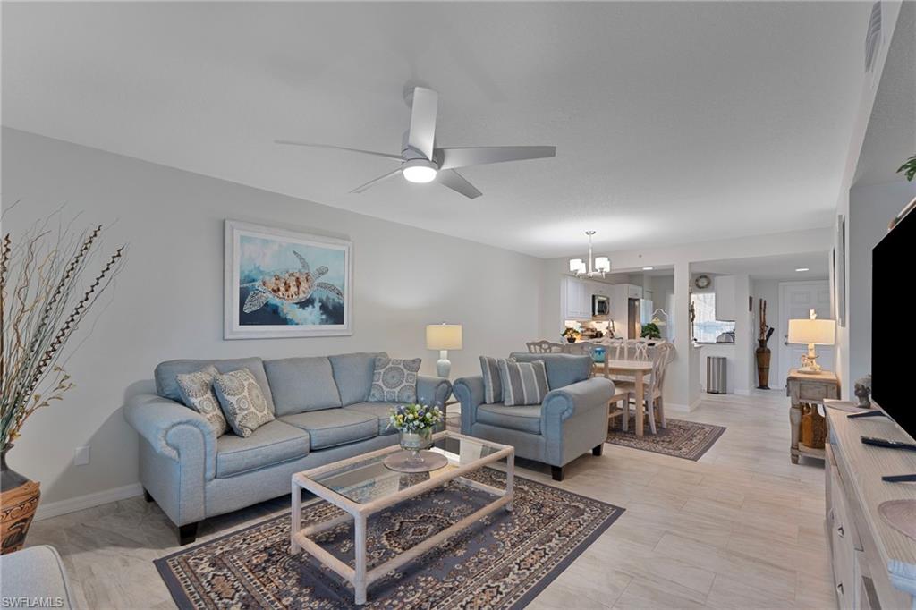 HUNTINGTON LAKES - Residential