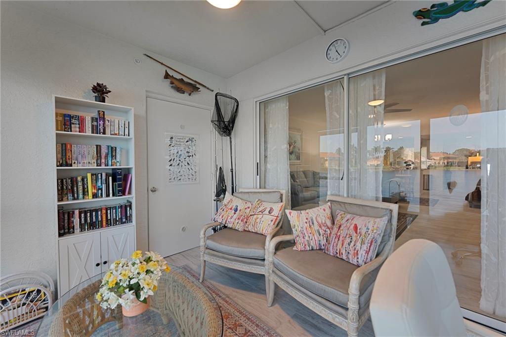 HUNTINGTON LAKES - Residential