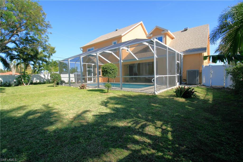 CAPE CORAL - Residential